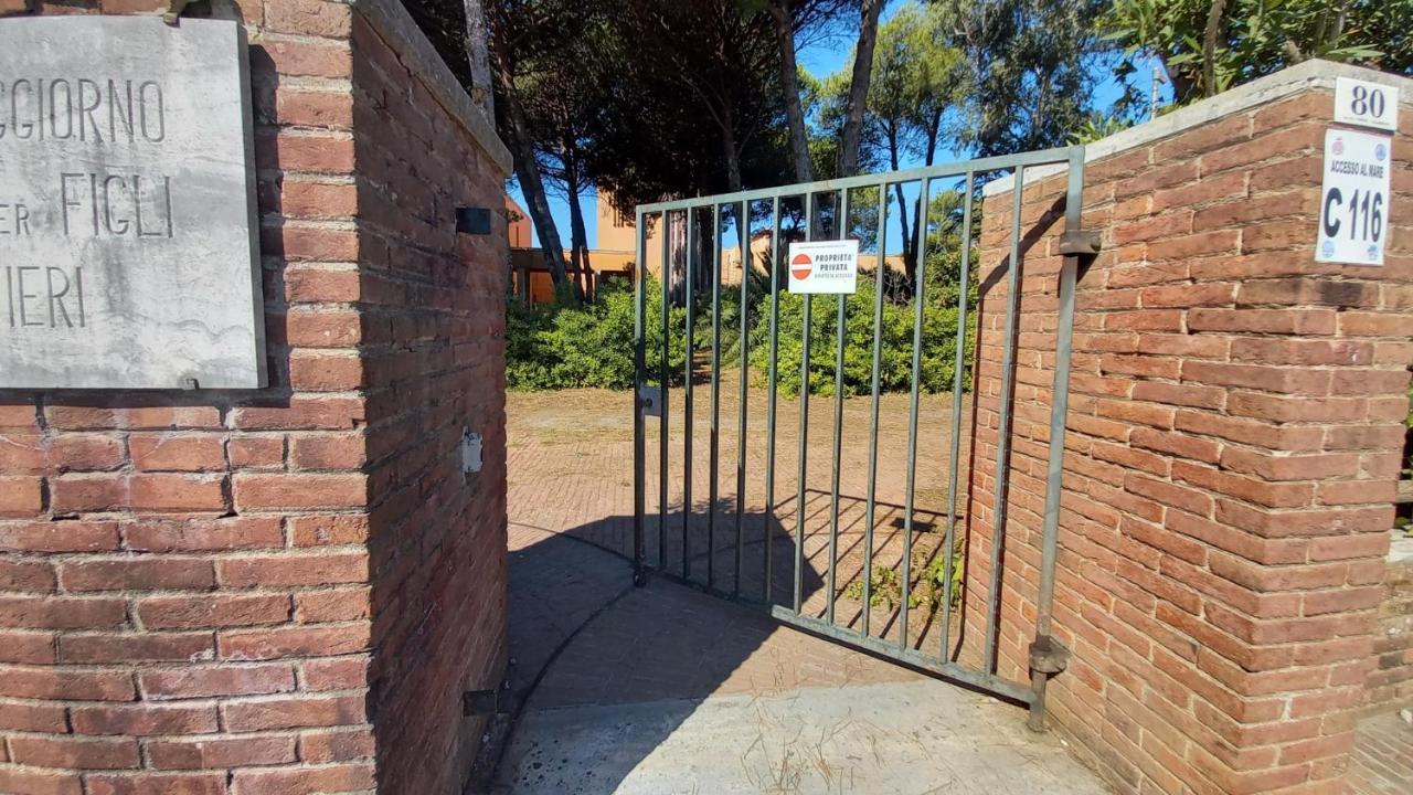 Apartmán Accesso Diretto Sul Mare Maredilucecala Calambrone Exteriér fotografie